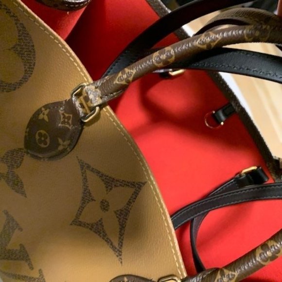 Authentic LV Reverse Monogram GM Bag - Picture 5 of 5